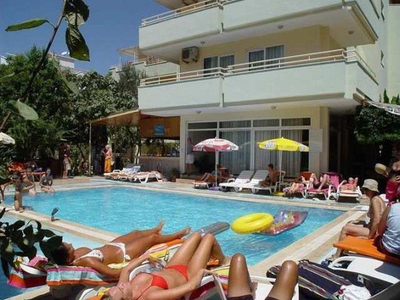 Banana Apart Marmaris Exterior foto